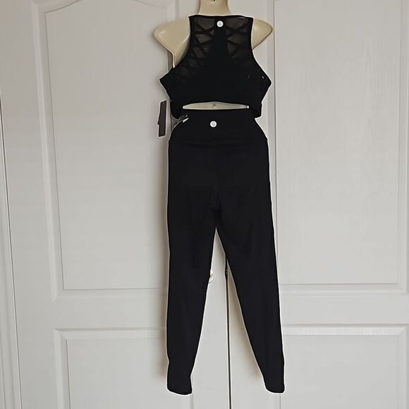 Torrid 2 Piece Active Wear High-Rise Leggings With Crop Top M/L 10 Black - Picture 4 of 16